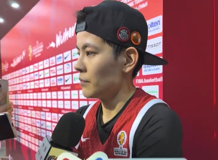 中国女篮力克捷克赛后采访：李月汝谈留洋挑战