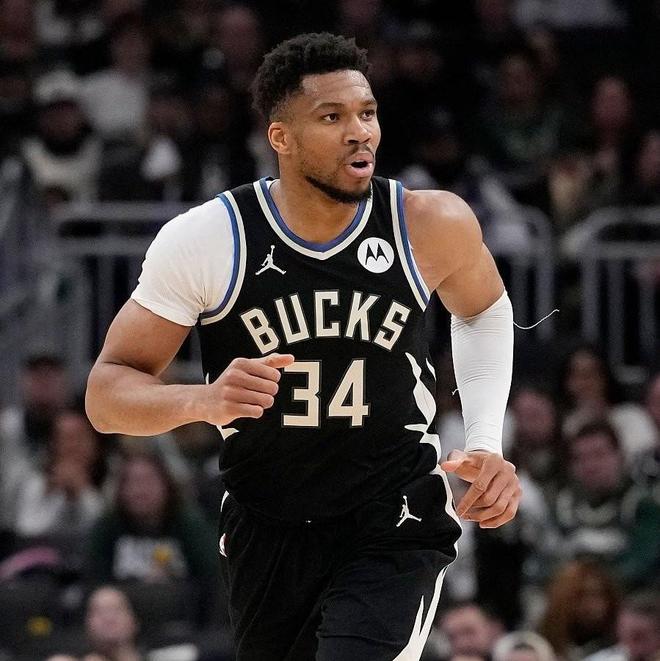 字母哥与雄鹿复出分歧激化 帕金斯：别学加内特