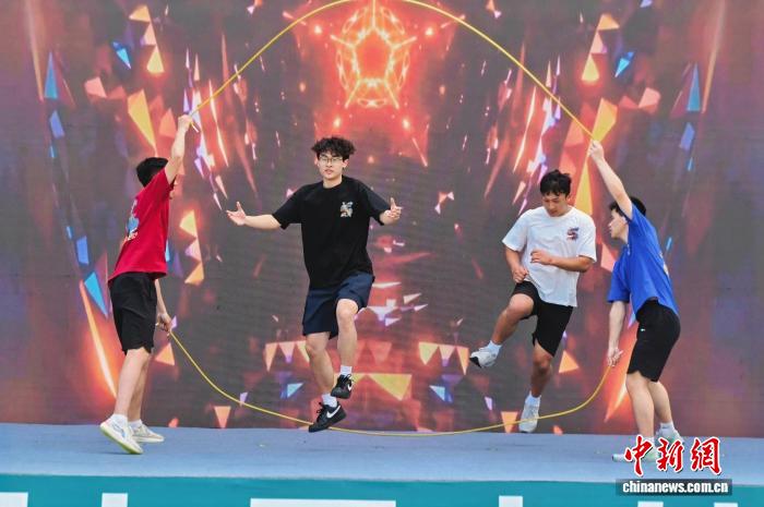 浙江省第七届户外运动大会在德清莫干山启幕 打