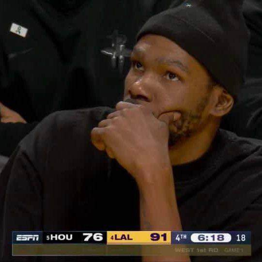 火箭进攻崩盘杜兰特伤退系列赛悬念陡增